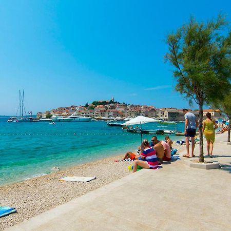 Apartments Mare Primošten Esterno foto