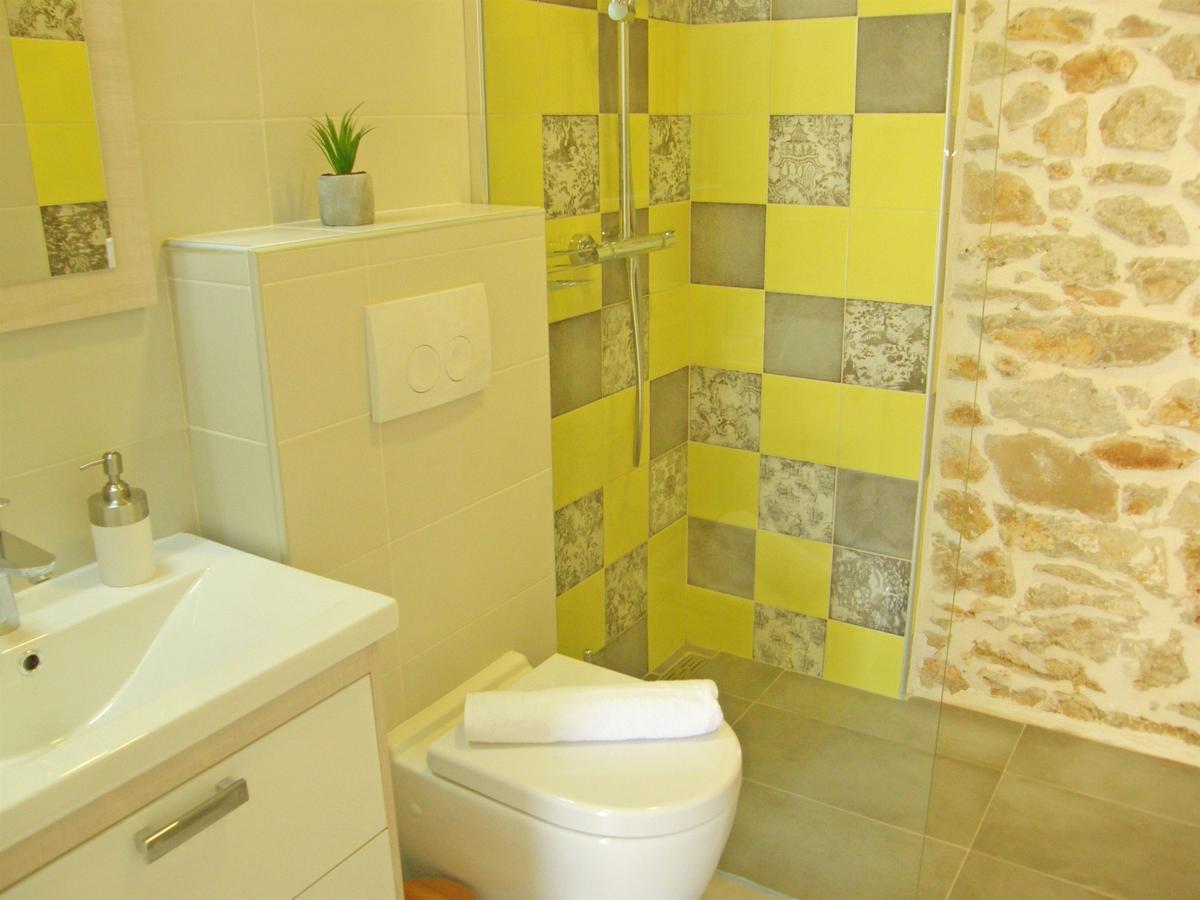 Apartments Mare Primošten Esterno foto